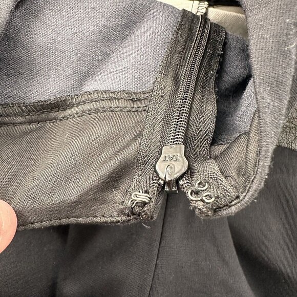 Lane Bryant V-Neck Black & Leopard Print Dress Size 22 Faux Leather Slimming - Picture 8 of 10